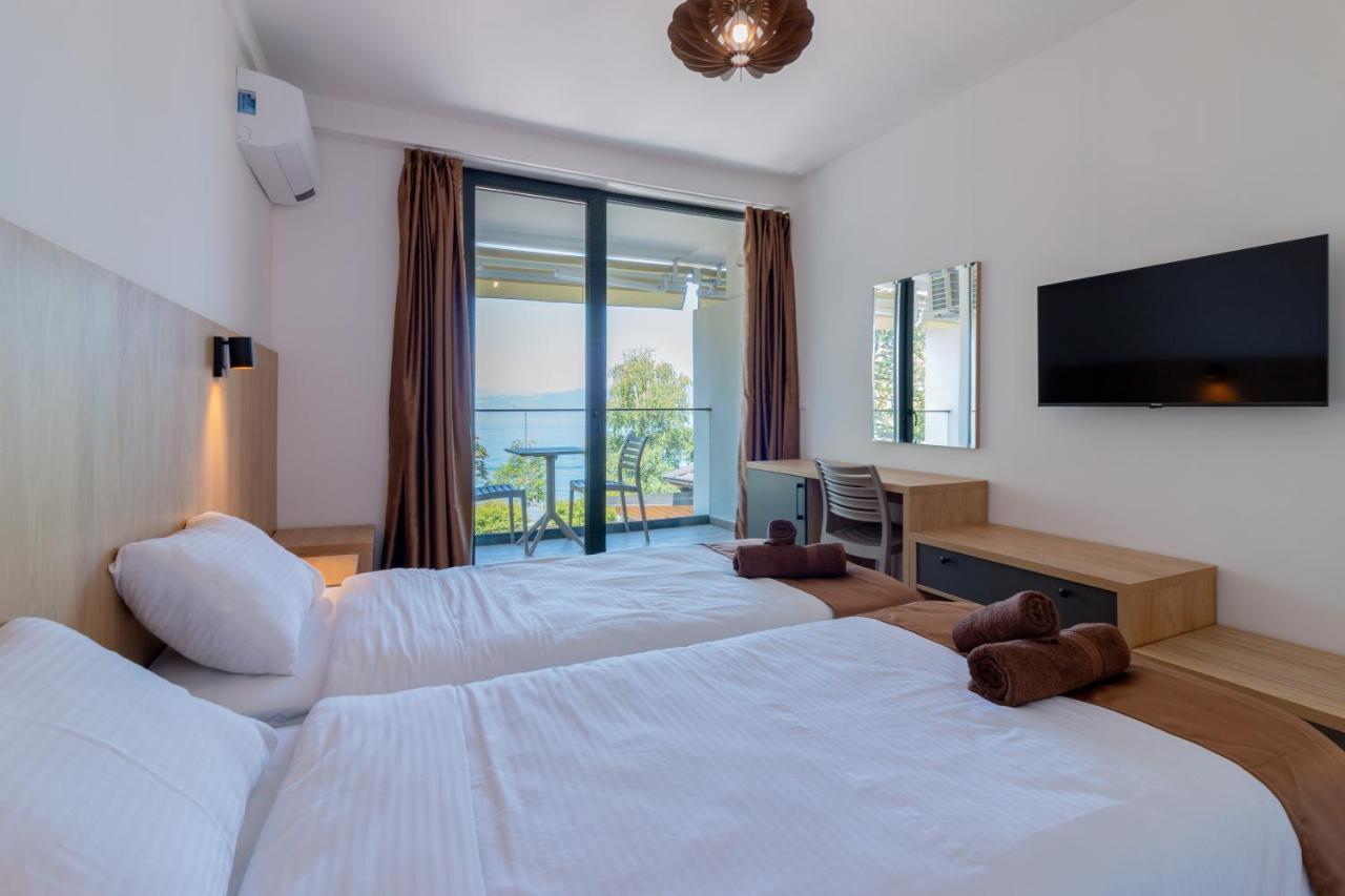 Lago Hotel Hotel